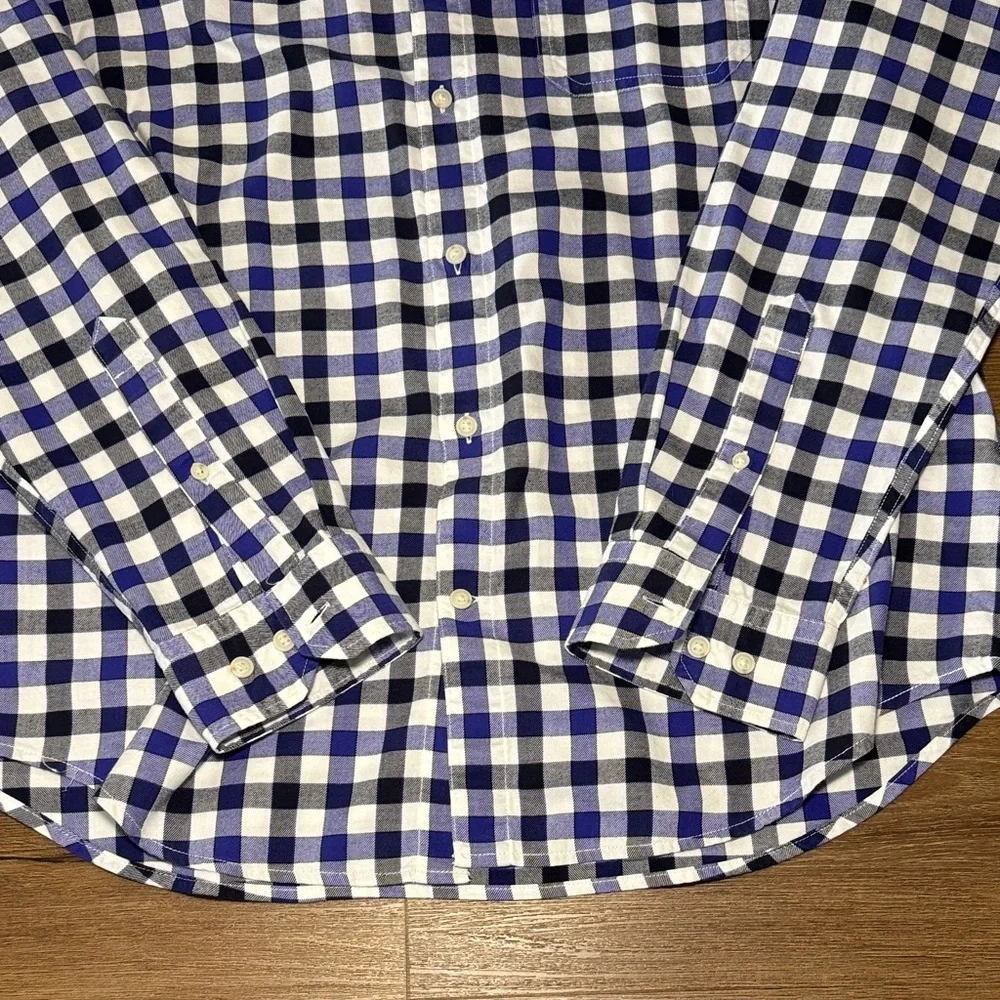 Men's Banana Republic Luxe Flannel Camden Fit Plaid Shirt. Size L